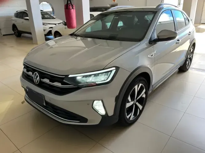 Volkswagen Nivus Highline 1.0 200 TSI Flex AUT 2021