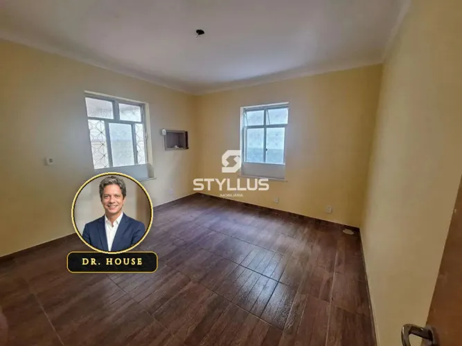Apartamento Térreo com Quintal e Sol da Manhã ao Lado do Metrô Maria da Graça! M24U