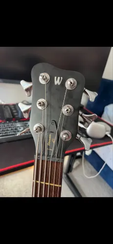 Warwick streamer LX 6 - Sadowsky trb fender