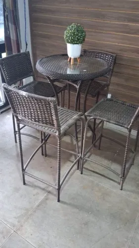 Mesa de Varanda / Sacada