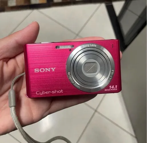 Câmera Cyber-Shot Sony Rosa