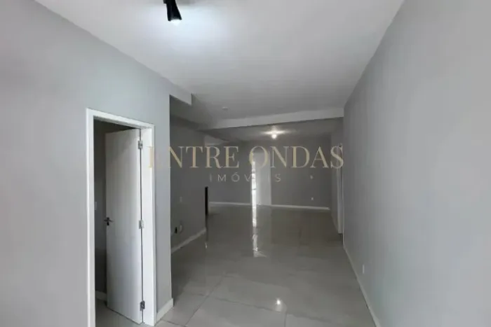 Casa com 4 quartos no bairro Santa Mônica, Florianópolis.