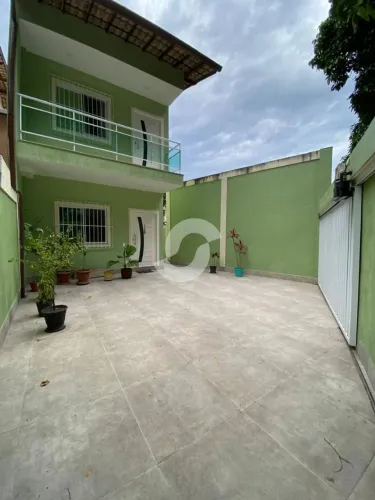 Casa com 4 dormitórios à venda, 209 m² por R$ 1.150.000,00 - São Francisco - Niterói/RJ