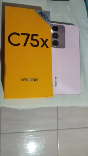 Realme C75 