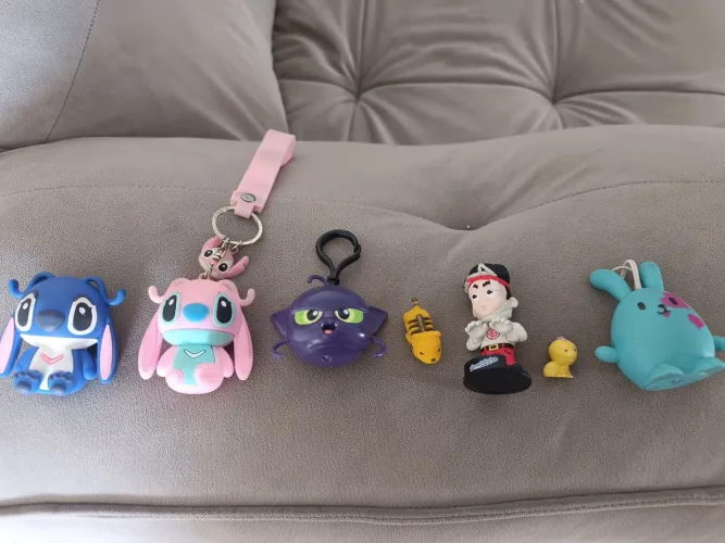 7 bonequinhos