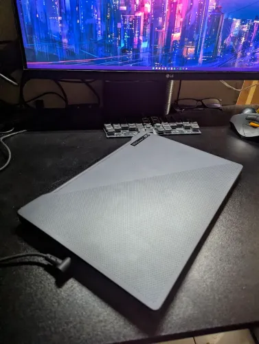 Zephyrus G14 ROG