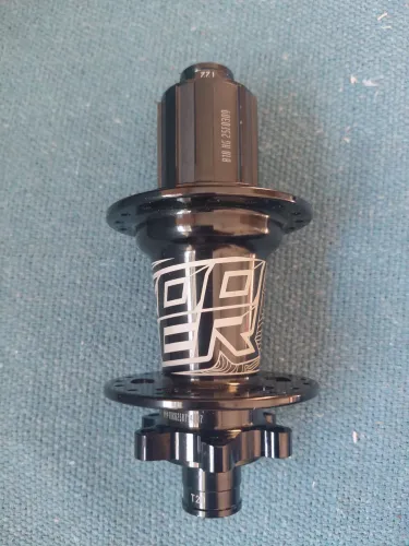 Cubo trazeiro 36 F Novo bicicleta Koozer Hg Padrao Shimano Barulhento Eixo 142mm