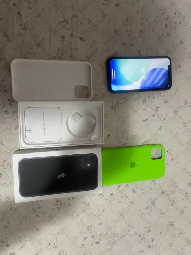 iPhone 11