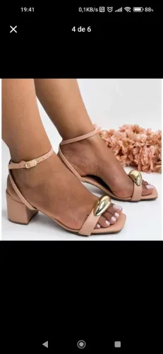 Sandália salto conforto nude