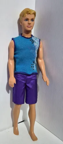 Boneco Ken surfista Mattel cx28
