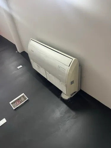 Ar condicionado piso teto 48 mil btus 