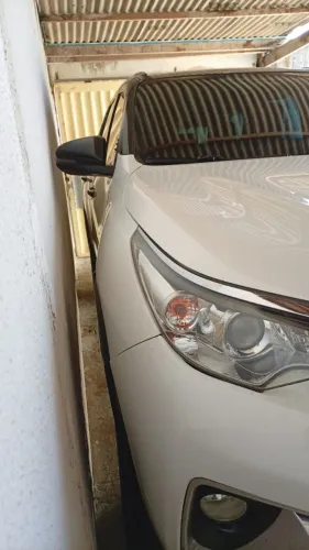 Toyota Hilux SW4 SR 4X2 2.7/ 2.7 Flex 16V Aut. 2019