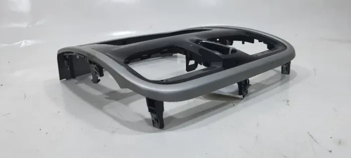 Moldura Multimídia Renault Sandero 1.0 2019 682606935r Preto