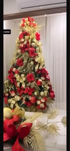 Árvore de Natal completa