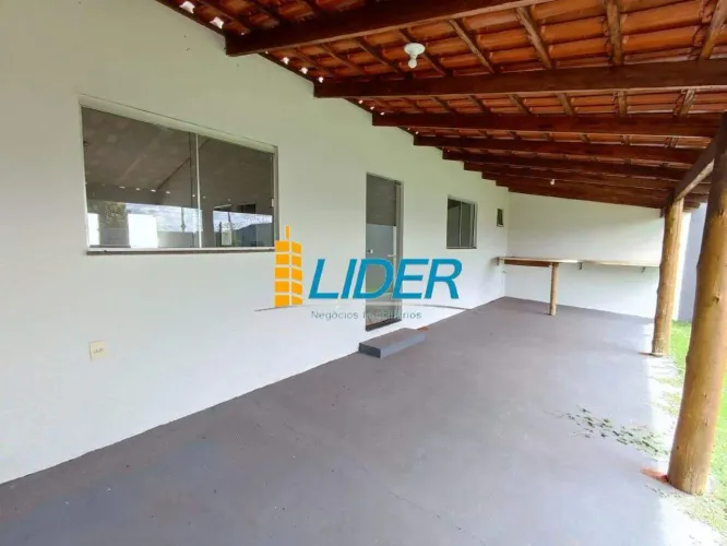 Casa para aluguel, 2 quartos, 2 suítes, ALTO UMUARAMA - Uberlândia/MG