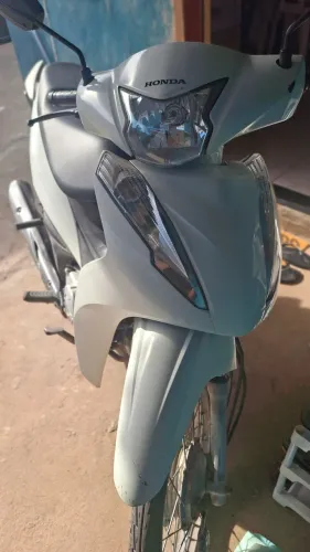 Vendo moto biz 13 mil a vista 