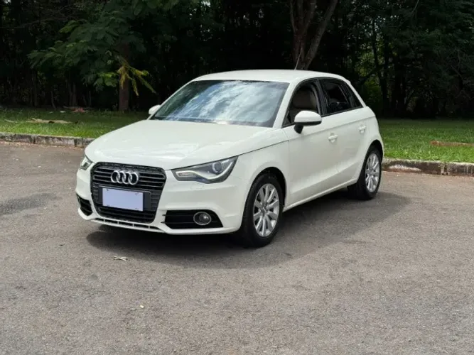 Audi A1 Sportback 1.4 TFSI 5P S-tronic 2013