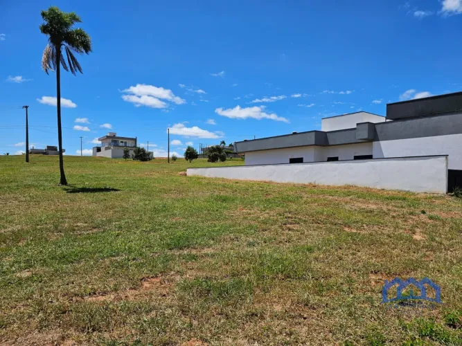Lote/Terreno à Venda, 450 m² por R$ 75.000 Cód. ch2236