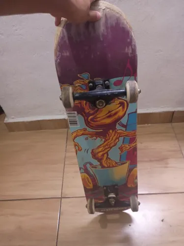 Skate Profissional Completo Usado - Pronto para Andar - Ótimo para Iniciantes
