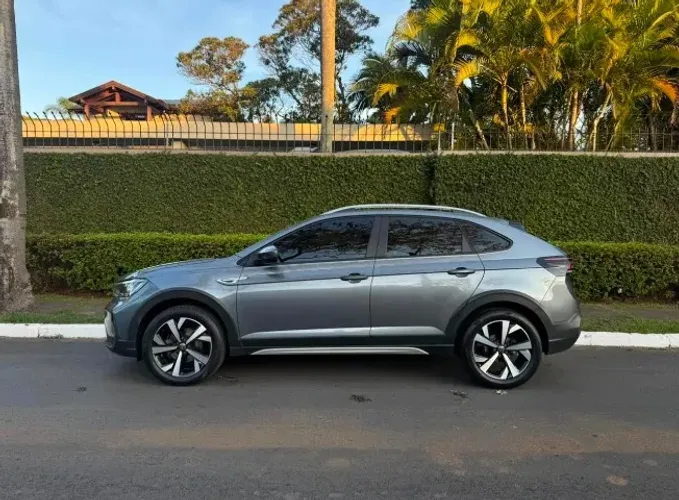 Volkswagen Nivus Highline 1.0 200 TSI Flex AUT 2022