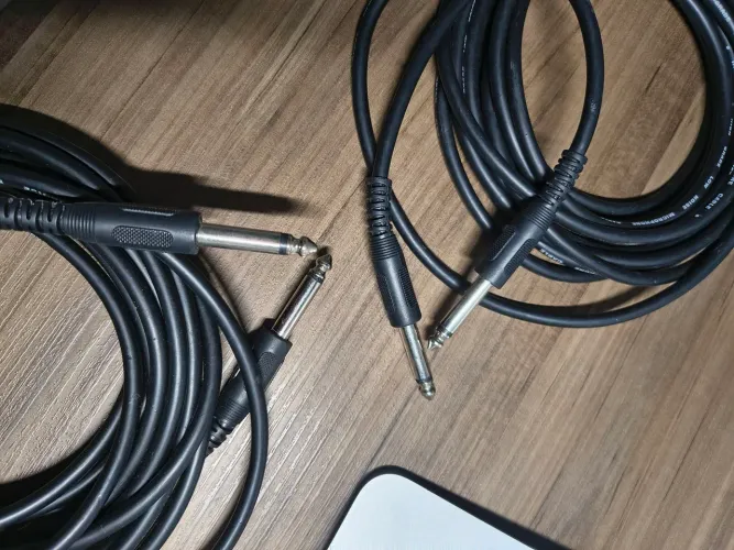 Cabos P10-P10 Fono de 5m cada (2 und) importado