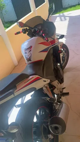 Vendo CBR 500 perfeito estado de conservação