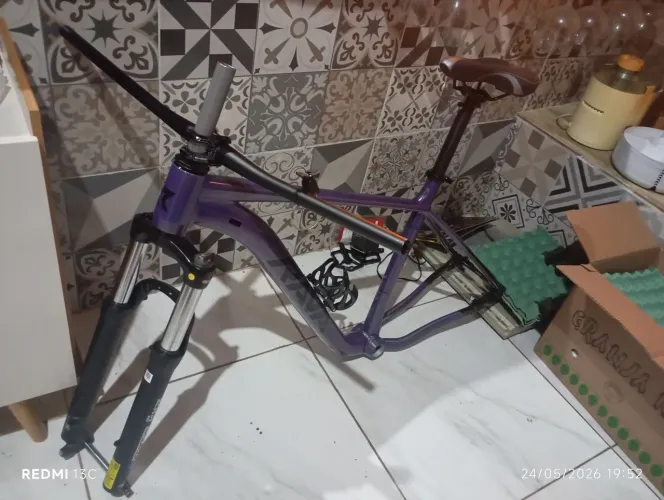 Vendo quadro MTB nova *
