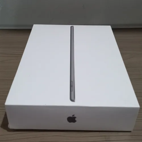 Ipad (9 geração) - 64GB - Wi-Fi.