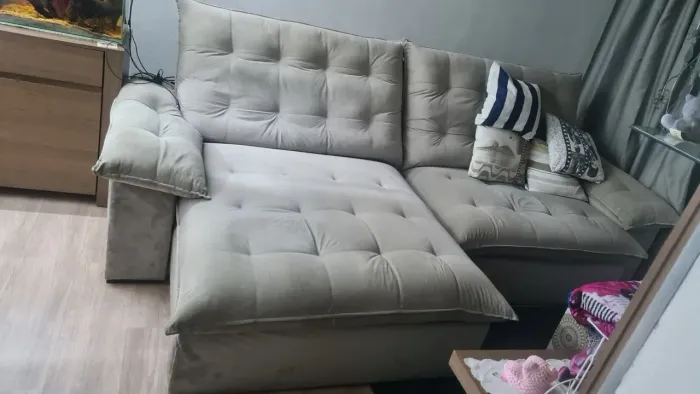 Sofá Retratil Molas Ensacadas 2,20m