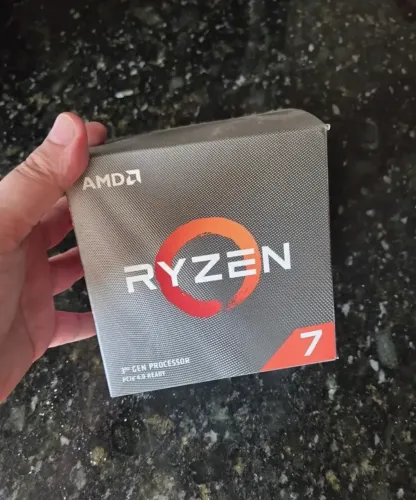Ryzen 7 3700X