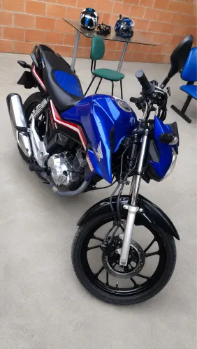 Vendo moto CG160 - leia a descrição