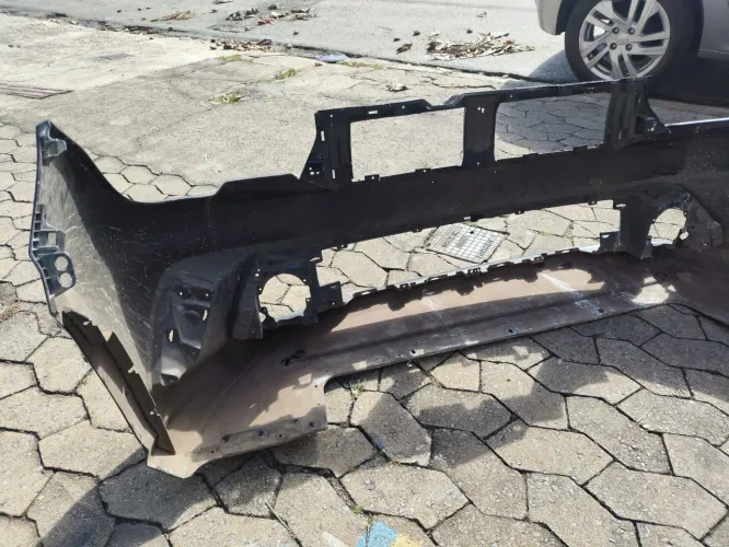 Para-choque Fiat Argo 2020 Preto Original