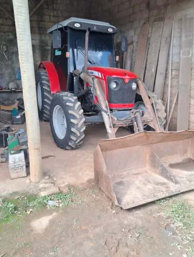 Trator Massey ferguson 4275