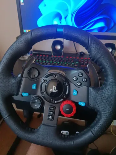Logitech G29