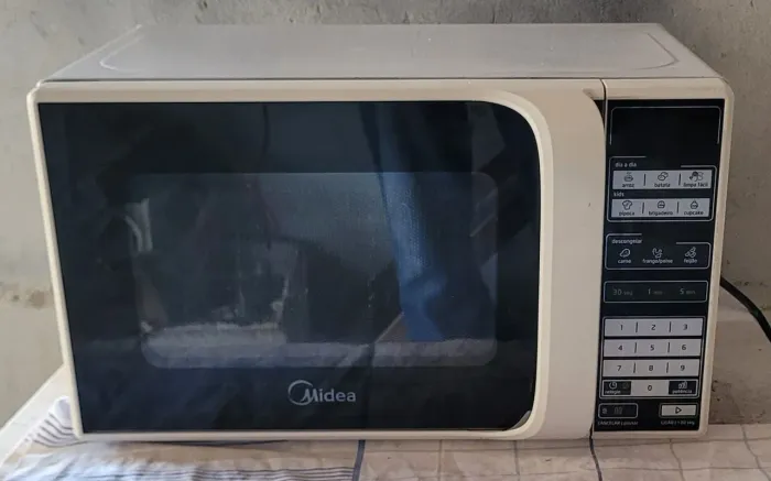 Micro ondas Midea 18 litros 110 voltes