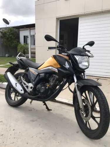 Vendo e troco por carro, titan 160 2022