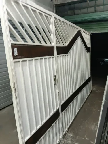 Portão correr muito forte ótimo preço pt entrega