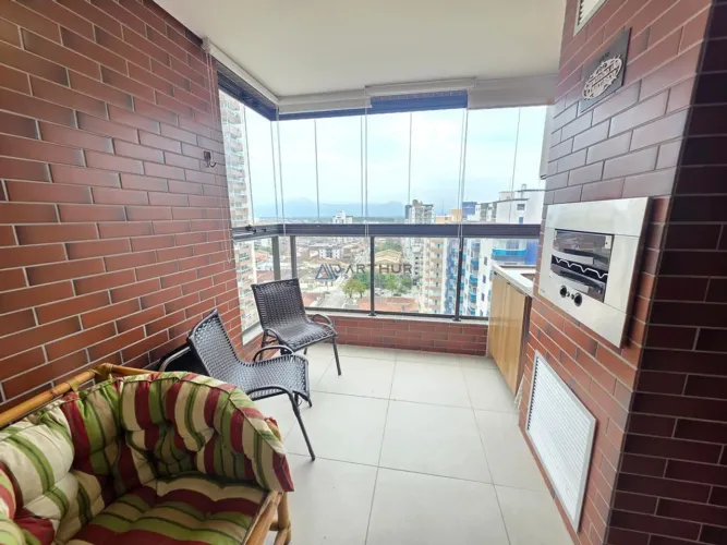 Apartamento a Venda em Praia Grande no bairro Guilhermina com vista para o mar