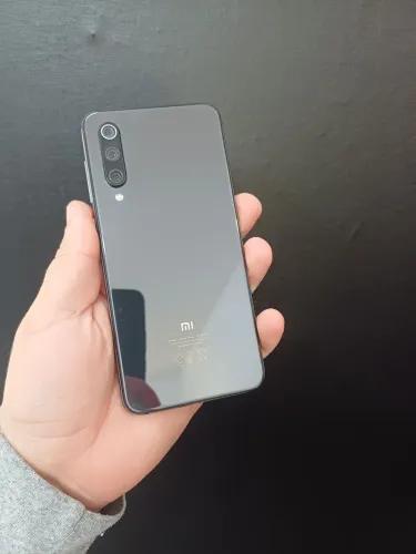 Xiaomi Mi 9 SE 128gb com nfc
