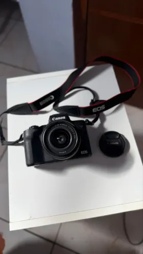 Canon EOS M50 Mark II Mirrorless + bateria e cartão - Excelente estado