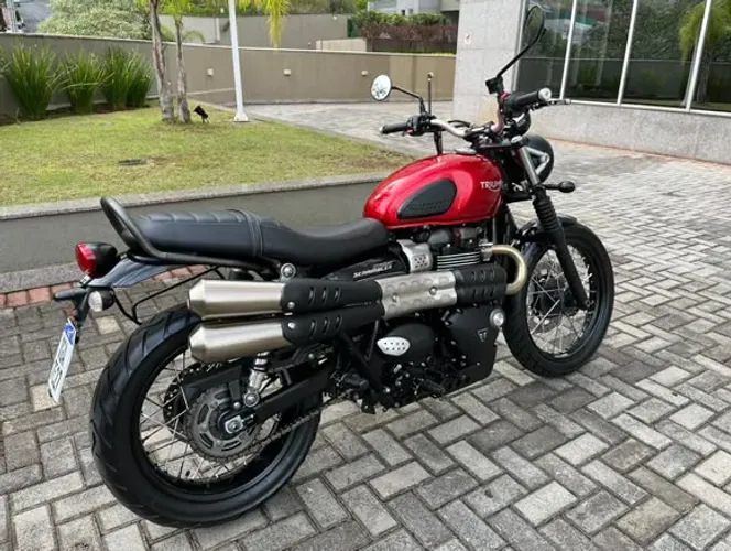 Street Scrambler impecável
