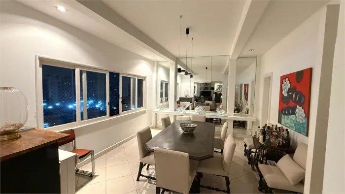 Apartamento com 3 quartos para locação em Consolação - SP