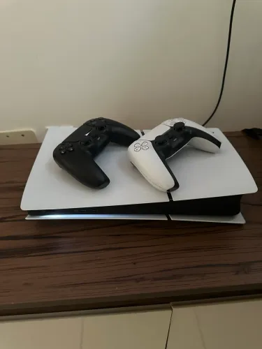 PS5 Slim 825GB