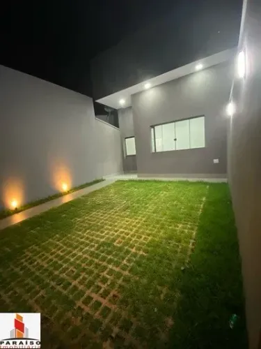 Casa para Venda no bairro Shopping Park, localizado na cidade de Uberlândia / MG, situado 