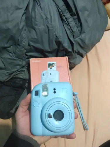 Máquina instax mini12 
