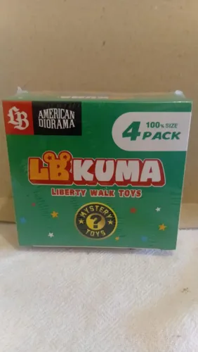 American Diorama Liberty Walk. Caixa lacrada com 4 unidades sortidas