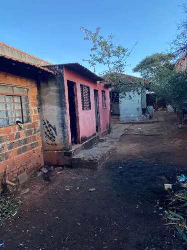 ? OPORTUNIDADE DE INVESTIMENTO - VILA REGINA | ITAPETININGA/SP Terreno de 10 x 30 metros