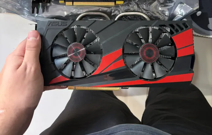 GTX 1060 3GB funcionando perfeitamente