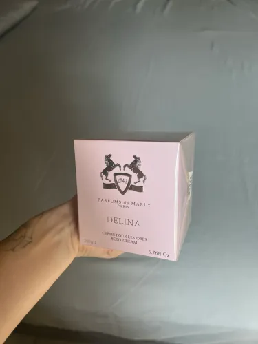Creme Corporal Parfums de Marly Delina 200ml - Lacrado