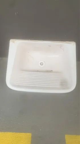 Vendo 2 tanques de lavar roupa em marmotec